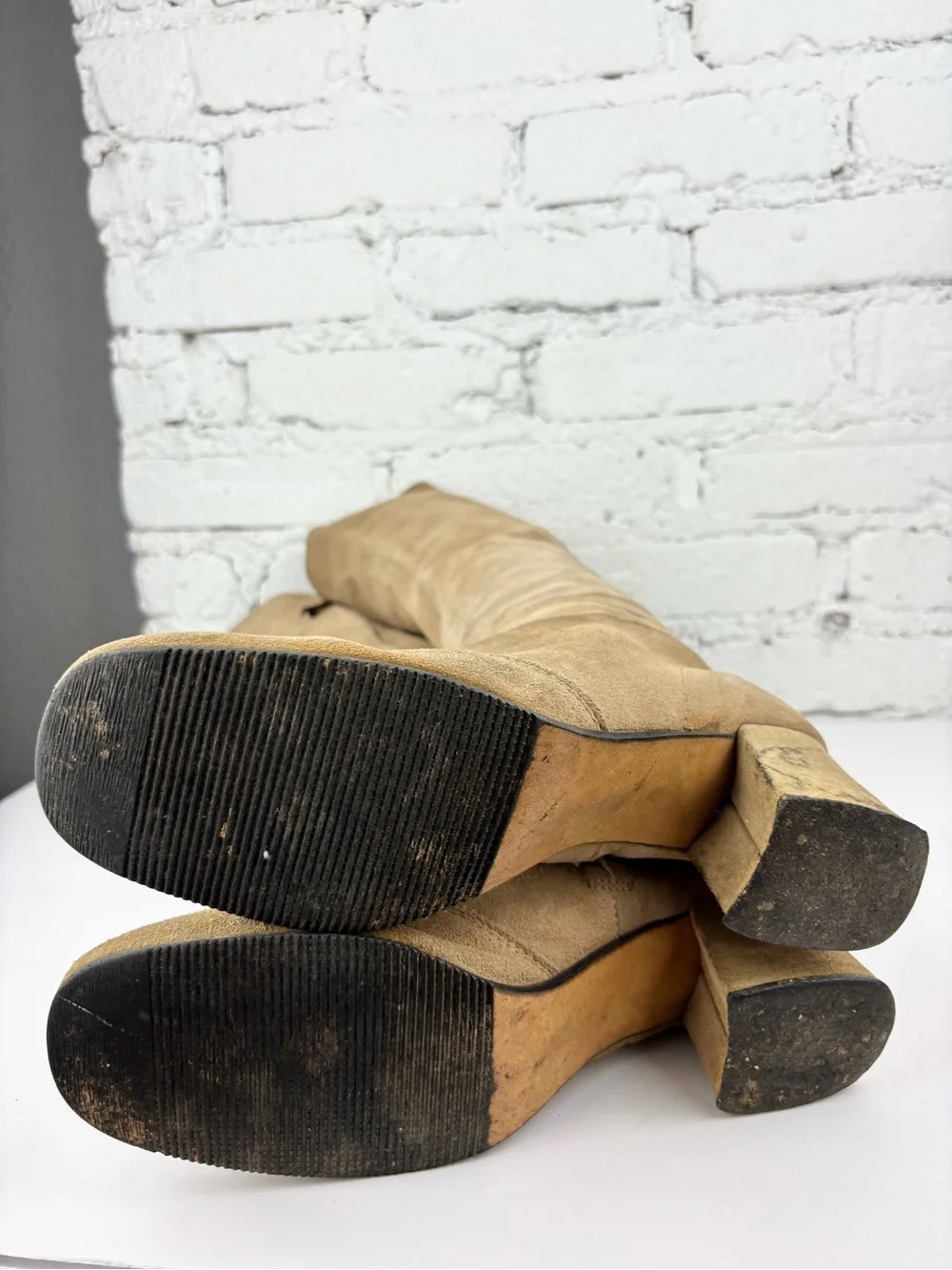 Vintage 60s 70s Tan Tall Suede Leather Block Heel Knee High Boots 9
